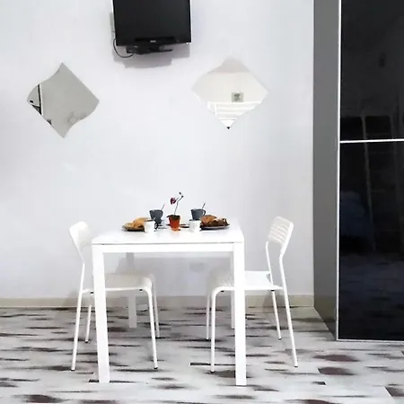 Bed & Breakfast Blubed Mare - Quadrupla Bagno Cucina E Balcone *